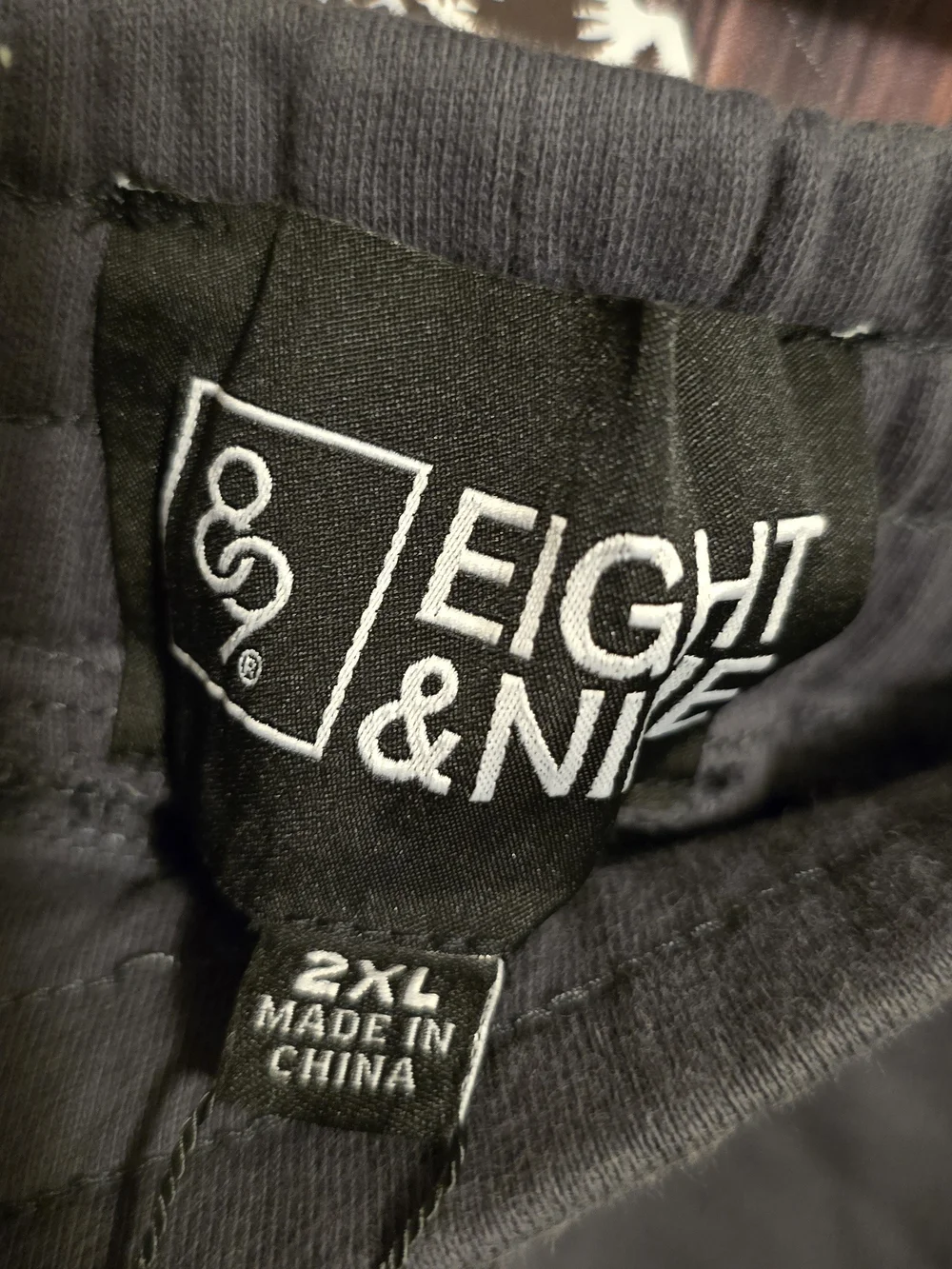 EIGHT & NINE mfg new comfortable